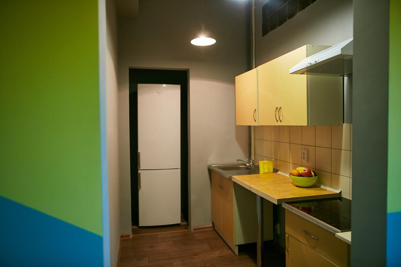 Hello Yellow Hostel Dnipro Exterior foto